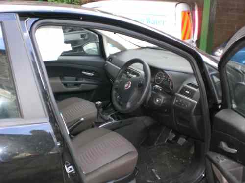 Fiat Punto Bonnet -  - Fiat Punto 2008 Petrol 1.2L 2005--2018 Manual 5 Speed 5 Door Electric Mirrors, Electric Windows Front, Alloy Wheels 15 inch, Black
